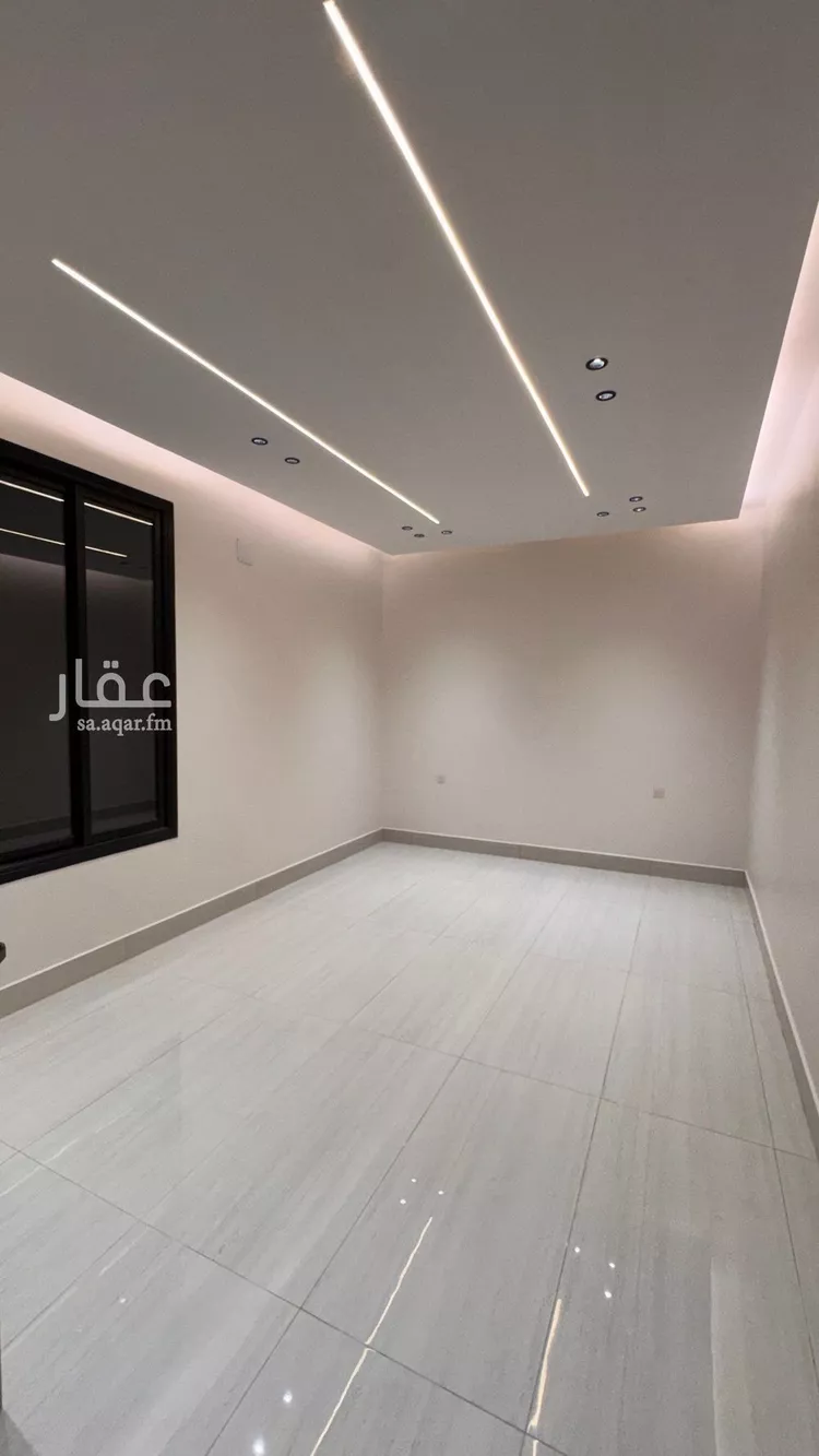 Floor for Sale in Riyadh Al Janadriyah 11