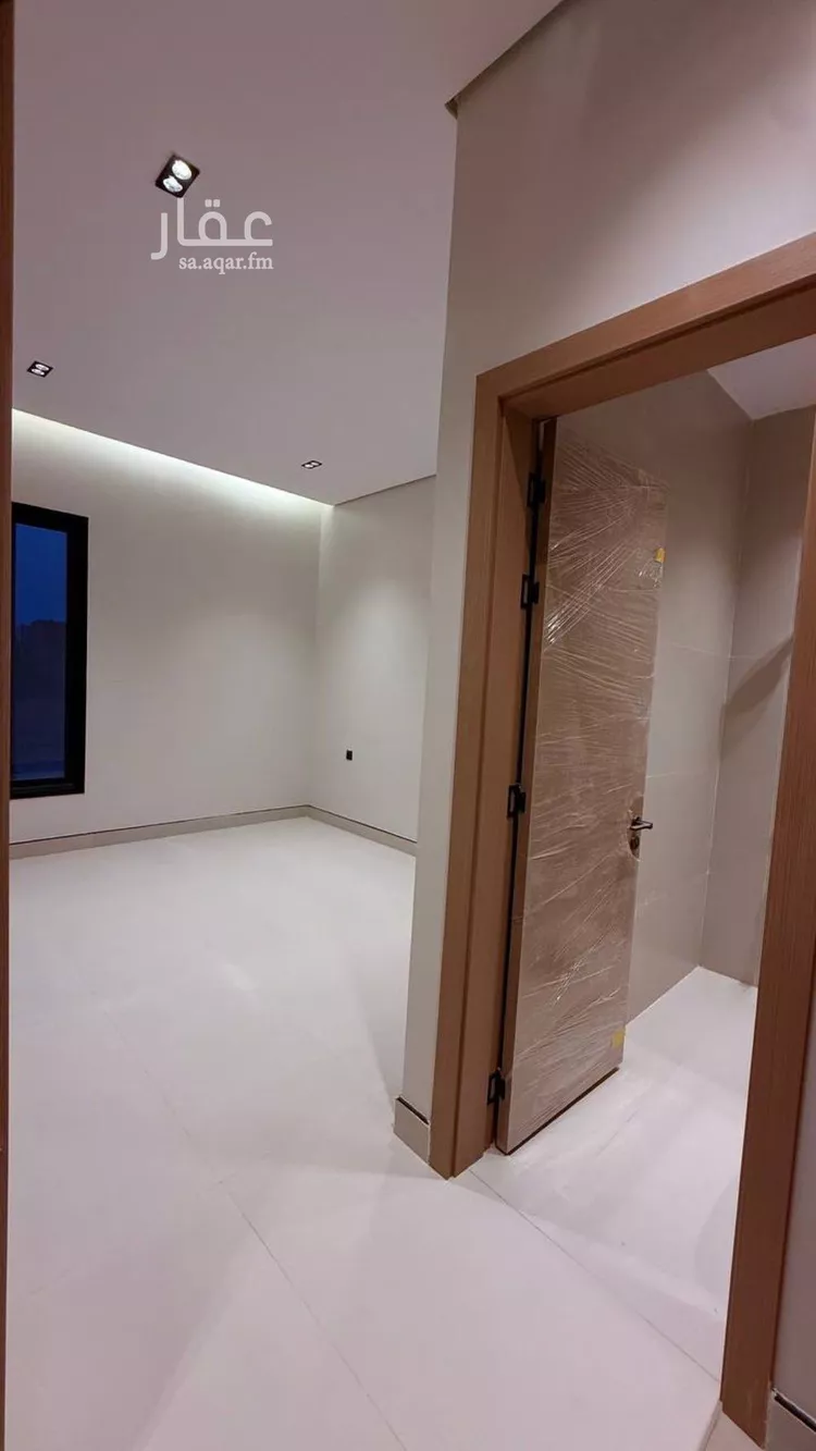 فيلا للبيع في شارع شارع خليج تونس, حي المعيزيلة, مدينة الرياض, منطقة الرياض صورة 2