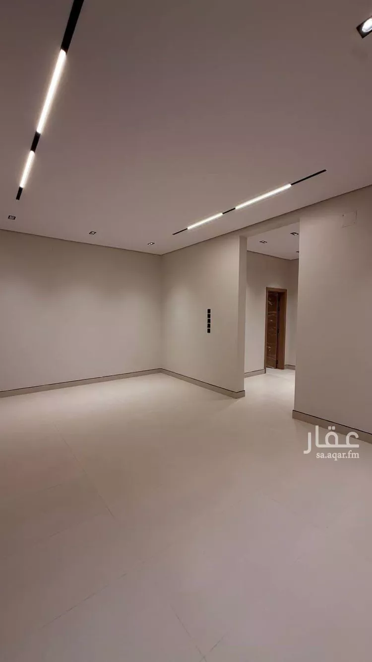 فيلا للبيع في شارع شارع خليج تونس, حي المعيزيلة, مدينة الرياض, منطقة الرياض صورة 5