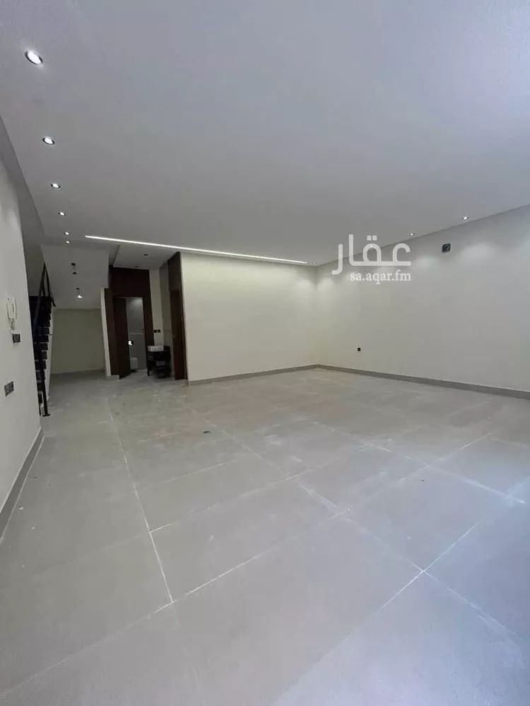 فيلا للإيجار في شارع الربائع ، حي عريض ، الرياض ، منطقة الرياض صورة 4