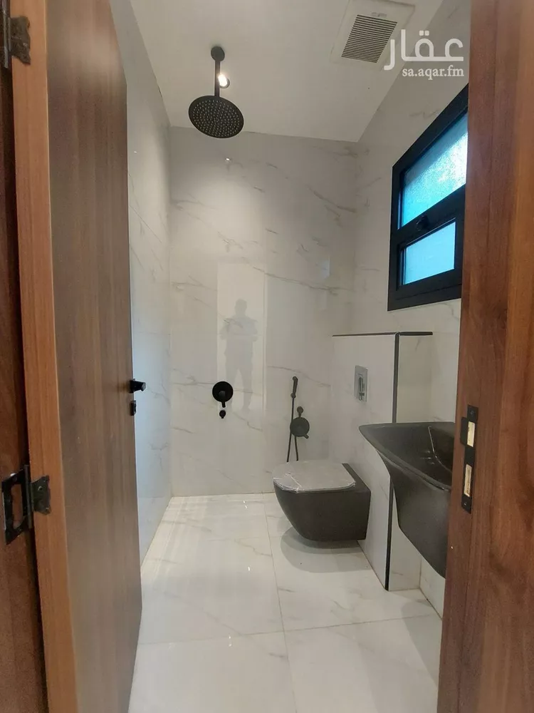 دور للبيع في شارع حمزة القبيطي, حي الرمال, مدينة الرياض, منطقة الرياض صورة 4