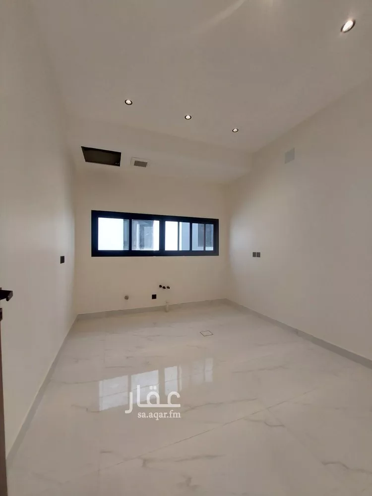 دور للبيع في شارع حمزة القبيطي, حي الرمال, مدينة الرياض, منطقة الرياض صورة 5