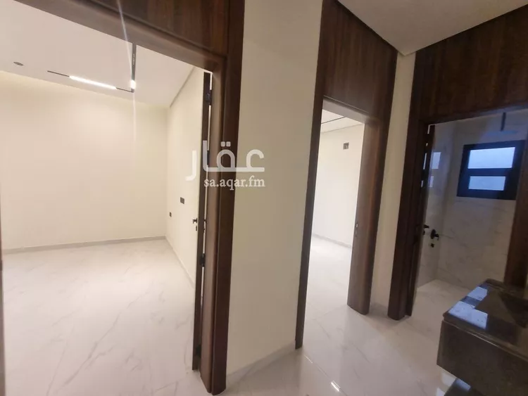 دور للبيع في شارع حمزة القبيطي, حي الرمال, مدينة الرياض, منطقة الرياض صورة 3