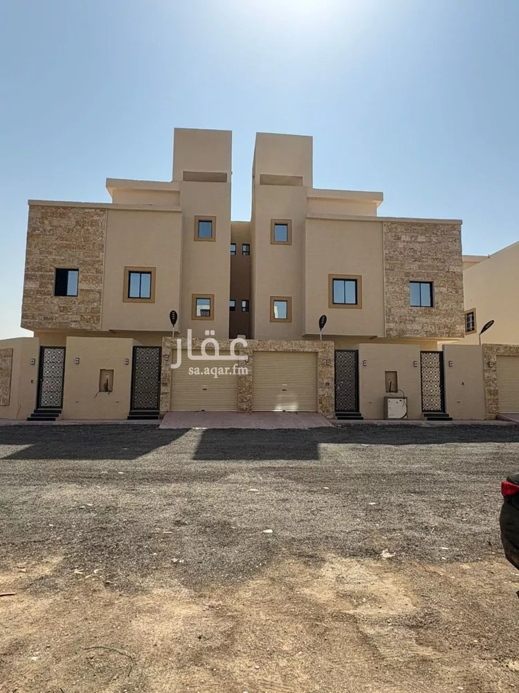 فيلا للبيع في شارع شارع البلدة, حي الشفاء, مدينة الرياض, منطقة الرياض