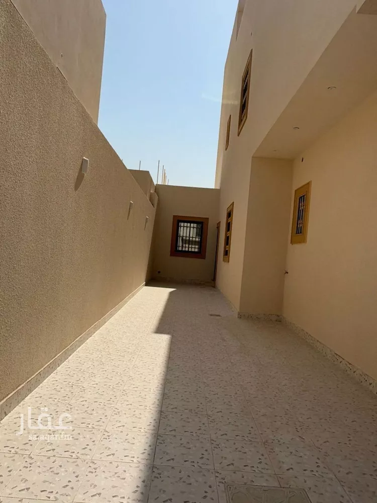 فيلا للبيع في شارع شارع البلدة, حي الشفاء, مدينة الرياض, منطقة الرياض صورة 5