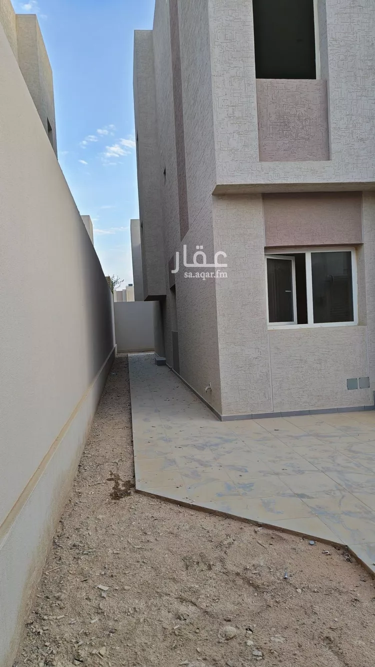 فيلا للإيجار في شارع عبدالرحمن بن وردان, حي مطار الملك خالد الدولي, مدينة الرياض, منطقة الرياض 19