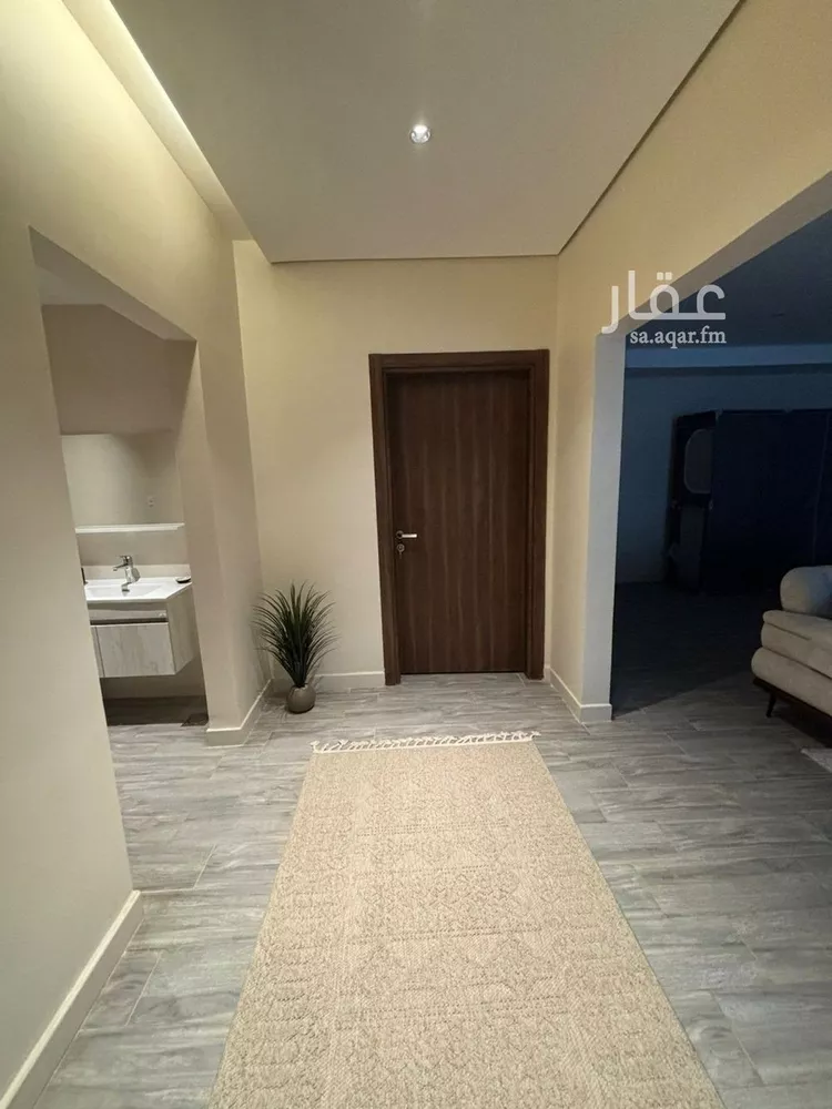 فيلا للإيجار في شارع عبدالرحمن بن وردان, حي مطار الملك خالد الدولي, مدينة الرياض, منطقة الرياض صورة 4