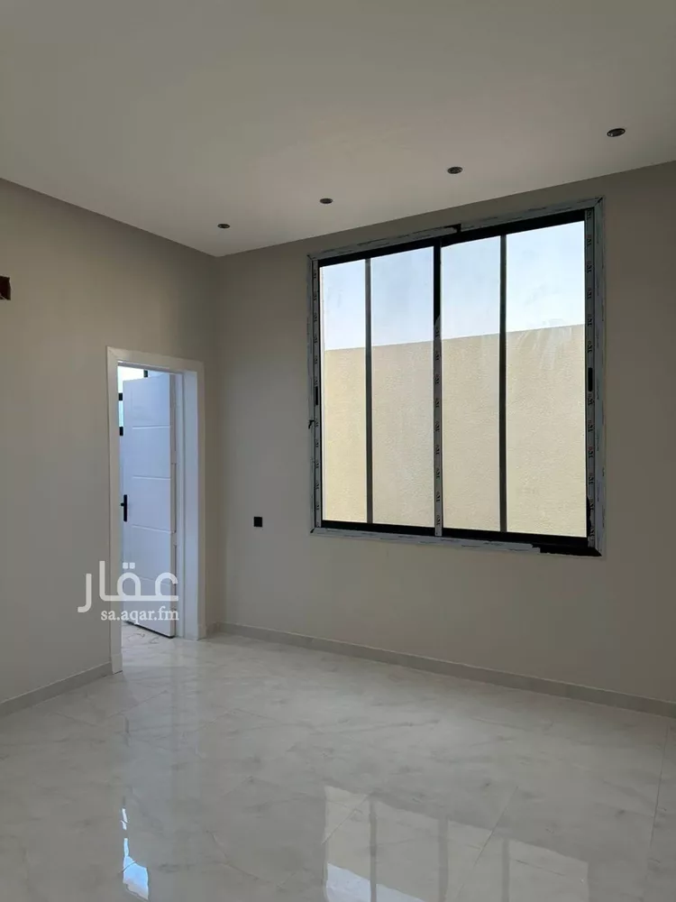 فيلا للبيع في شارع رقم 263, حي ظهرة لبن, مدينة الرياض, منطقة الرياض صورة 3