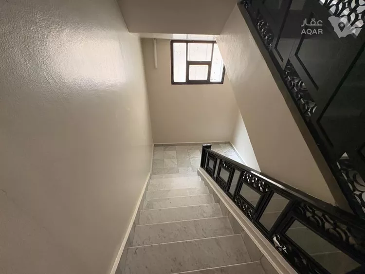 Building for Sale in Medina Al Ihn