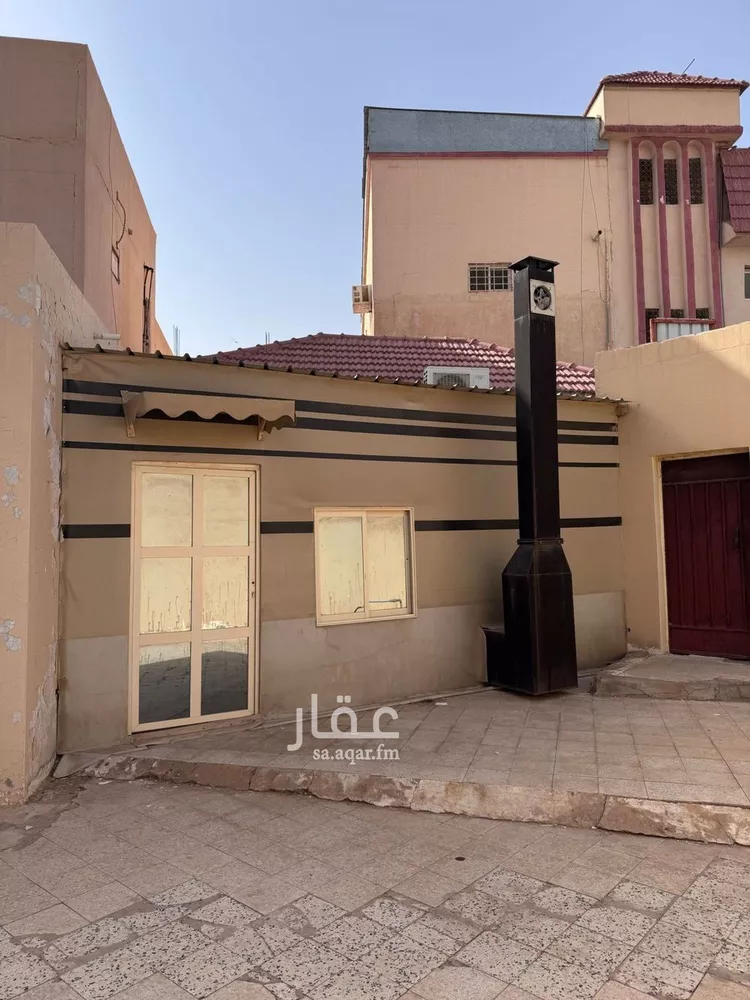فيلا للبيع في شارع عام, حي الشقة, مدينة بريده, منطقة القصيم صورة 2