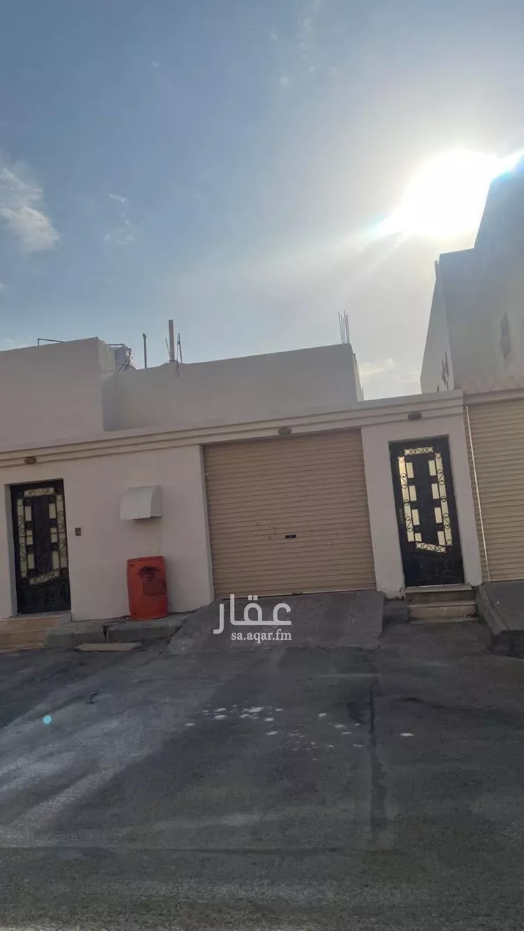 دور للبيع في شارع الشقة 180, حي الشقة, مدينة بريده, منطقة القصيم