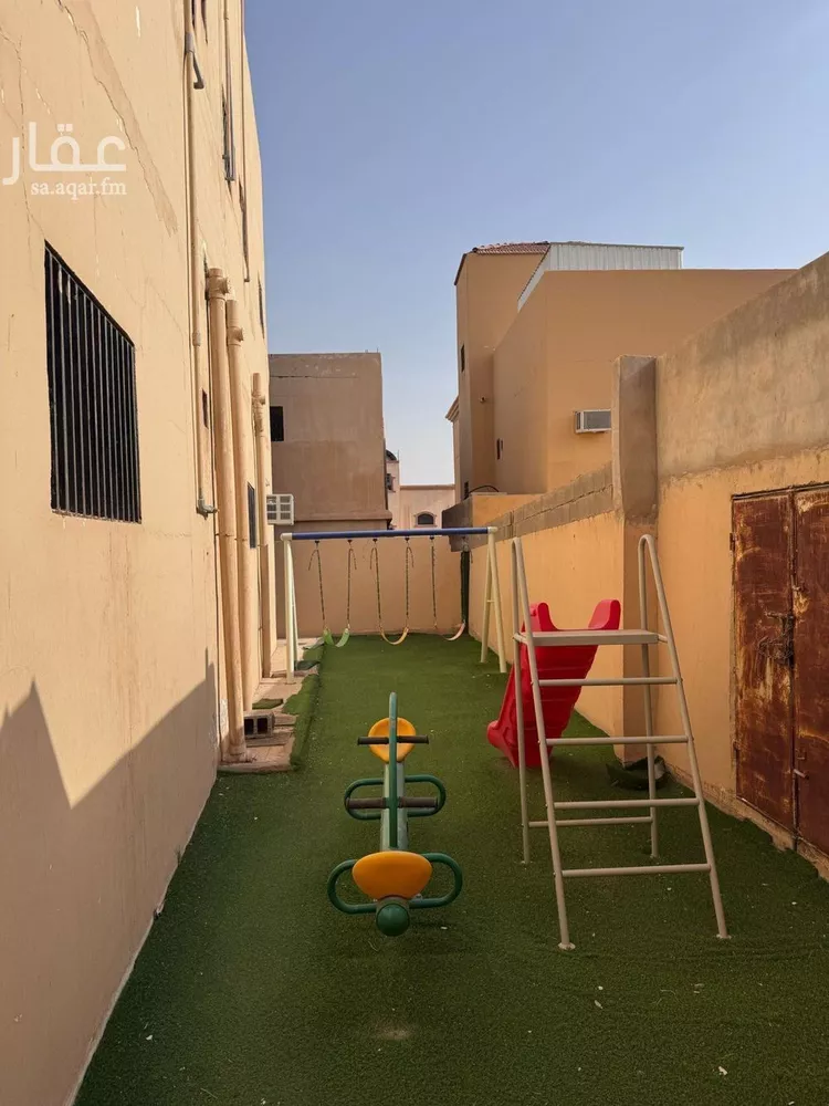 فيلا للبيع في شارع عام, حي الشقة, مدينة بريده, منطقة القصيم صورة 3