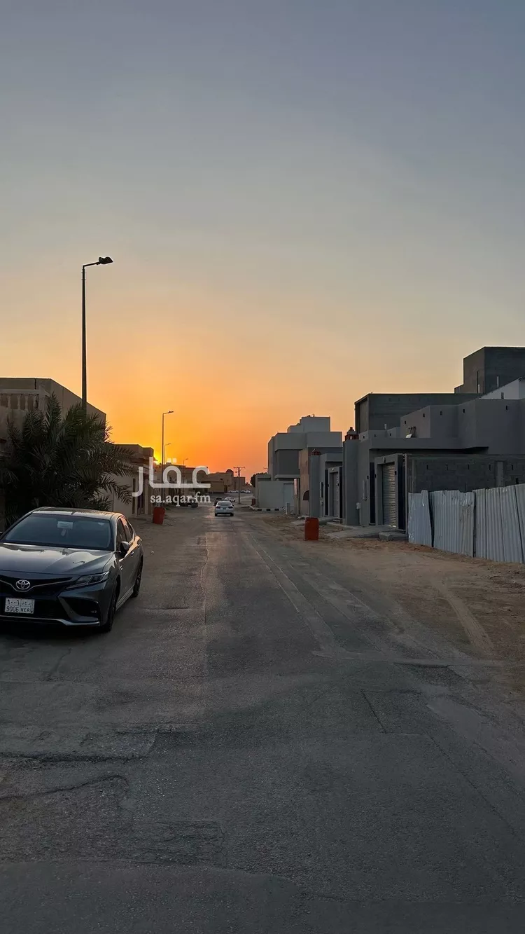 فيلا للبيع في شارع البراء بن عازب, حي الشقة, مدينة بريده, منطقة القصيم