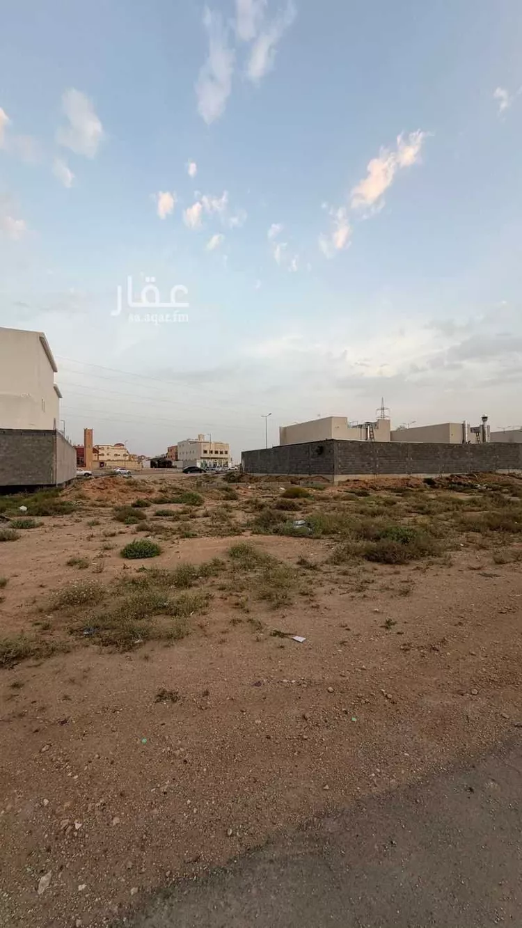 أرض للبيع في شارع عام, حي الشقة, مدينة بريدة, منطقة القصيم صورة 2