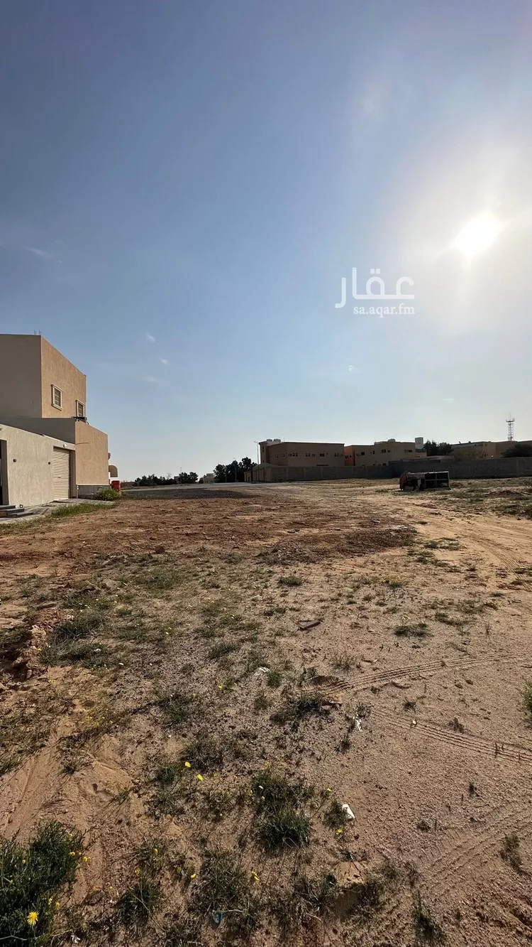 أرض للبيع في شارع الشقة 195, حي الشقة, مدينة بريده, منطقة القصيم صورة 4