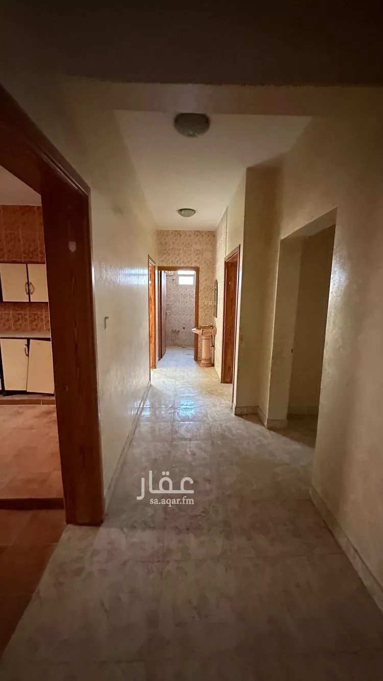 فيلا للبيع في شارع الارقم ابن ابي الارقم, حي الشقة, مدينة بريده, منطقة القصيم صورة 5