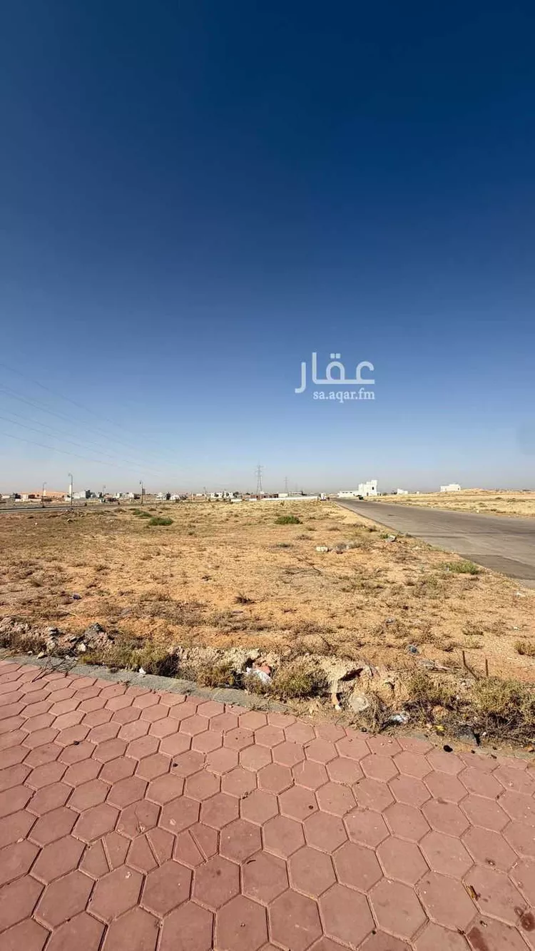 أرض للبيع في شارع العام, حي الشقة, مدينة بريدة, منطقة القصيم صورة 3