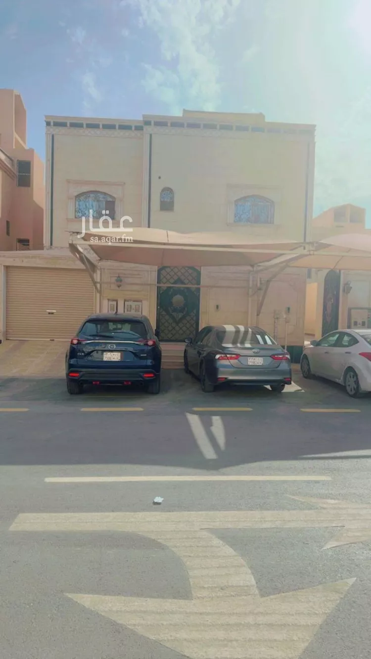 فيلا للبيع في شارع زحله, حي ظهرة لبن, مدينة الرياض, منطقة الرياض