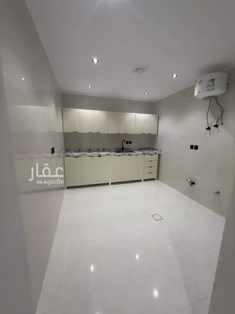 شقة للإيجار في شارع سومطرة, حي المروج, مدينة الرياض, منطقة الرياض صورة 2