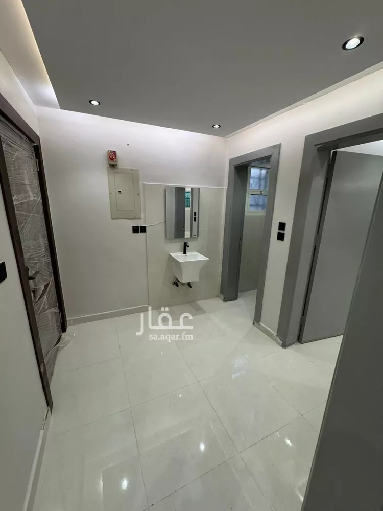 شقة للإيجار في شارع سومطرة, حي المروج, مدينة الرياض, منطقة الرياض صورة 2