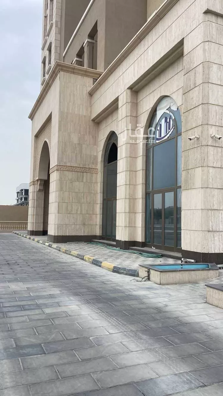 محل للإيجار في شارع الملك فيصل ابن عبدالعزيز الفرعي, حي الكورنيش, مدينة الخبر, المنطقة الشرقية صورة 3