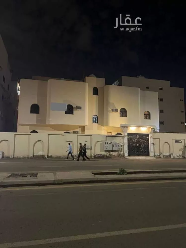 عمارة للبيع في شارع سفيان بن بشر ، حي العريض ، المدينة المنورة ، منطقة المدينة المنورة