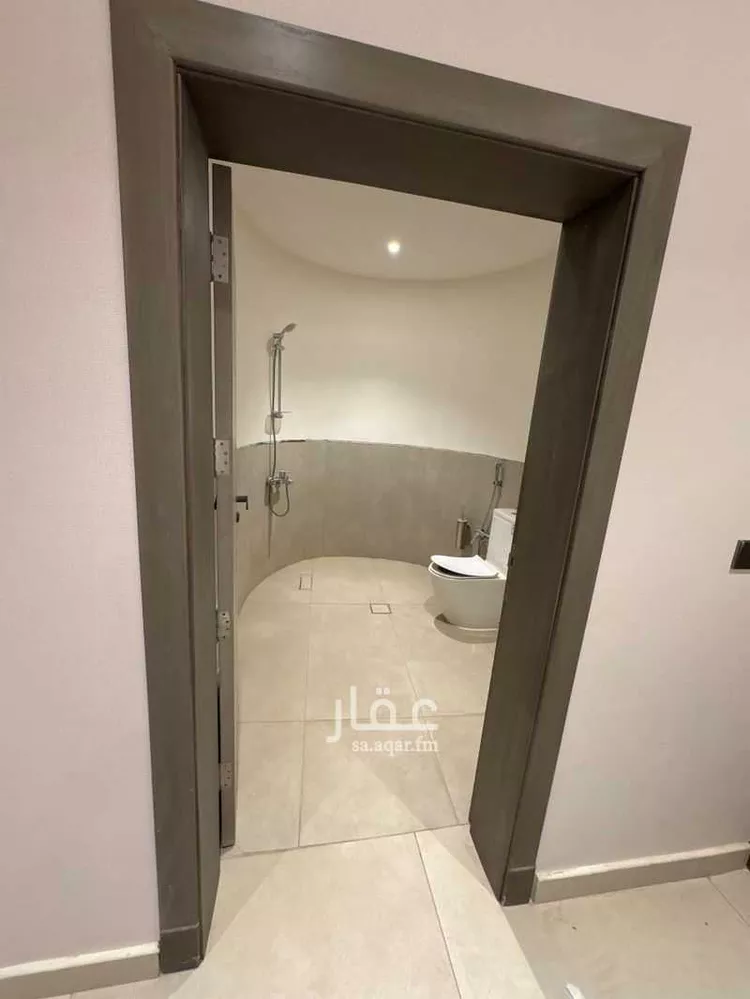 فيلا للإيجار في شارع ثمينة, حي الربوة, مدينة الرياض, منطقة الرياض 10