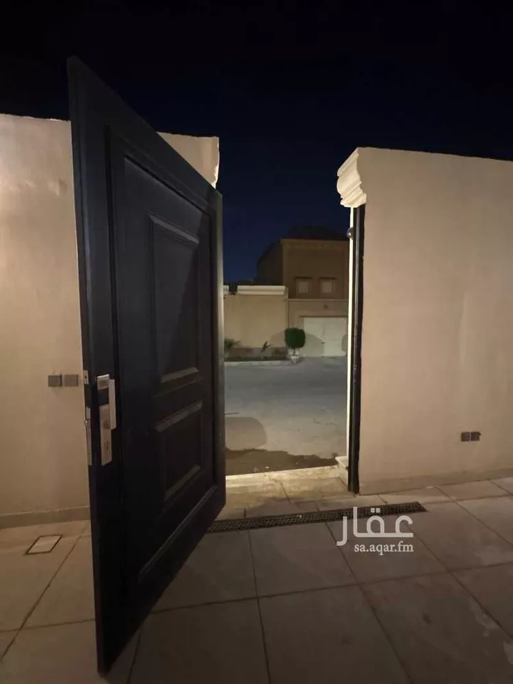 فيلا للإيجار في شارع ثمينة, حي الربوة, مدينة الرياض, منطقة الرياض 13