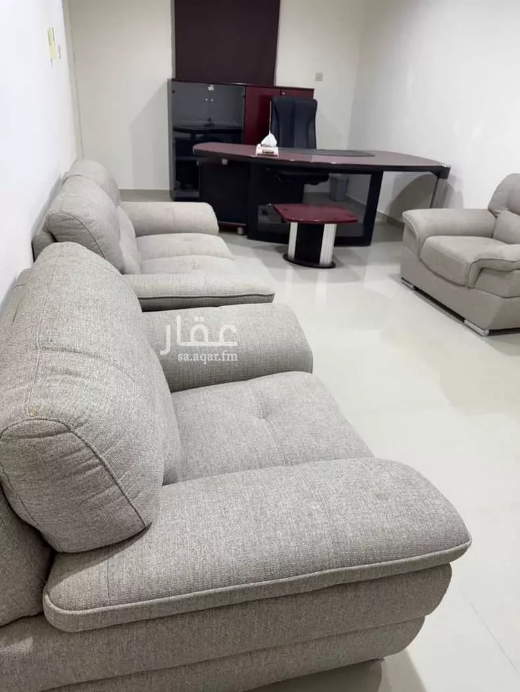 مكتب تجاري للإيجار في شارع بشار بن برد ، حي العليا ، الهفوف‎ ، الاحساء صورة 2