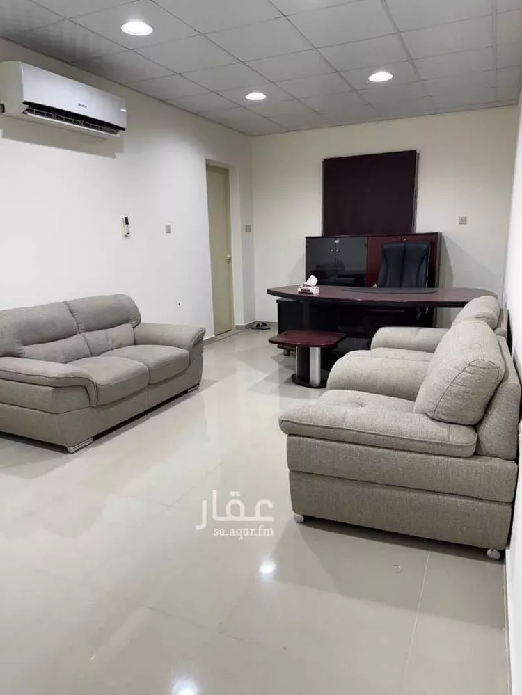 مكتب تجاري للإيجار في شارع بشار بن برد ، حي العليا ، الهفوف‎ ، الاحساء صورة 3