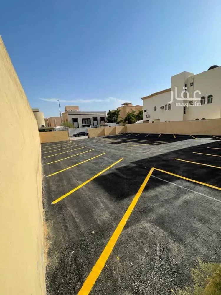 عمارة للإيجار في شارع سعود بن عبدالعزيز بن محمد, حي المرسلات, مدينة الرياض, منطقة الرياض صورة 5