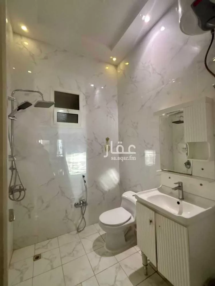 شقة مفروشة للحجز في شارع الفجر ، حي عرقة ، الرياض ، منطقة الرياض 15