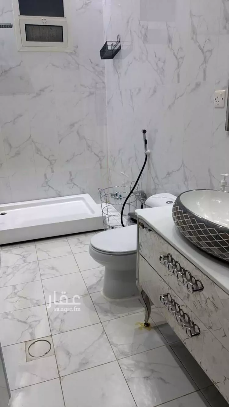 شقة مفروشة للحجز في شارع الفجر ، حي عرقة ، الرياض ، منطقة الرياض 17