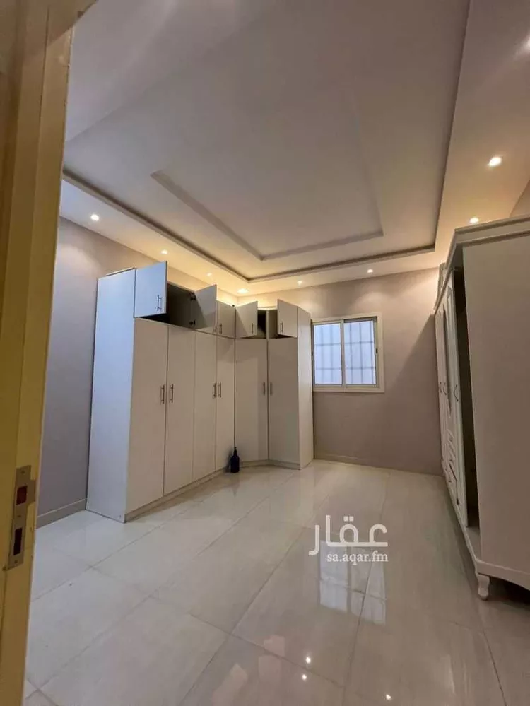 فيلا للإيجار في شارع قطب الدين أبي الخير, حي البيان, مدينة الرياض, منطقة الرياض 14