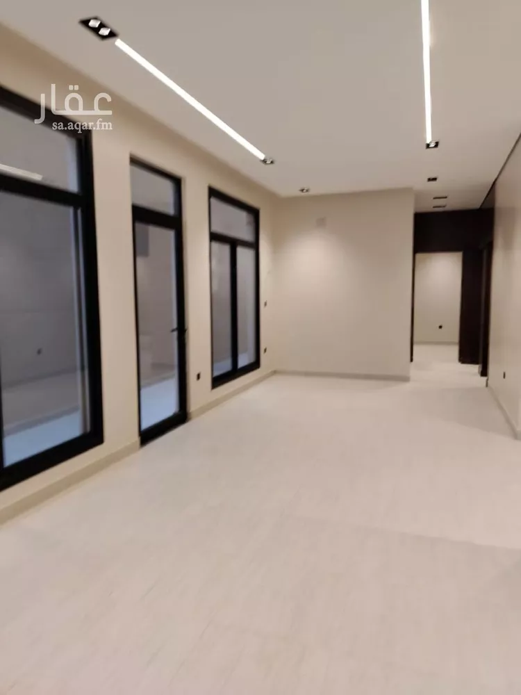 دور للبيع في شارع رقم 322, حي المونسية, مدينة الرياض, منطقة الرياض صورة 2