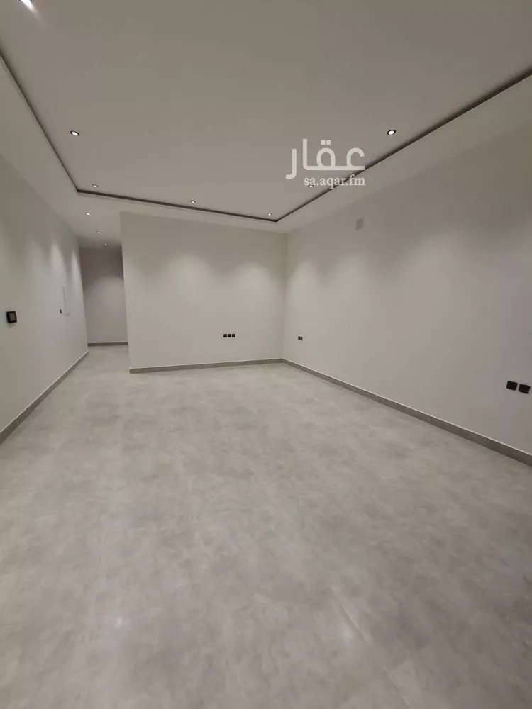 دور للبيع في شارع نويعمه, حي اليرموك, مدينة الرياض, منطقة الرياض صورة 2