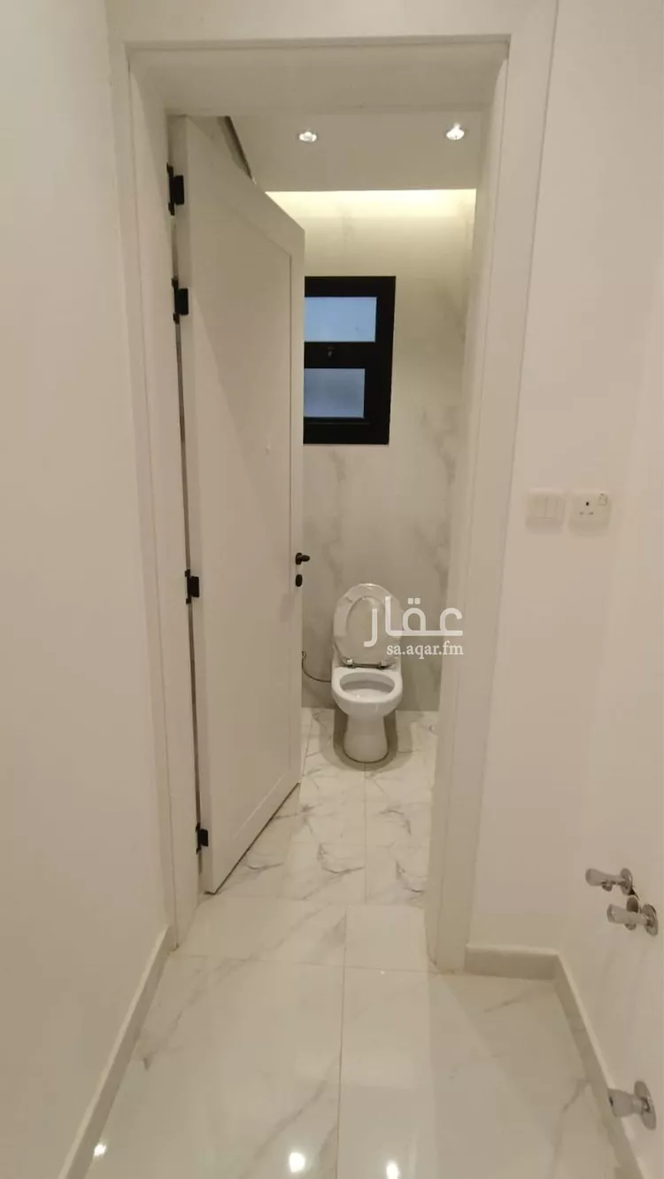 دور للبيع في شارع عبدالله بن جاسر, حي الرمال, مدينة الرياض, منطقة الرياض صورة 5