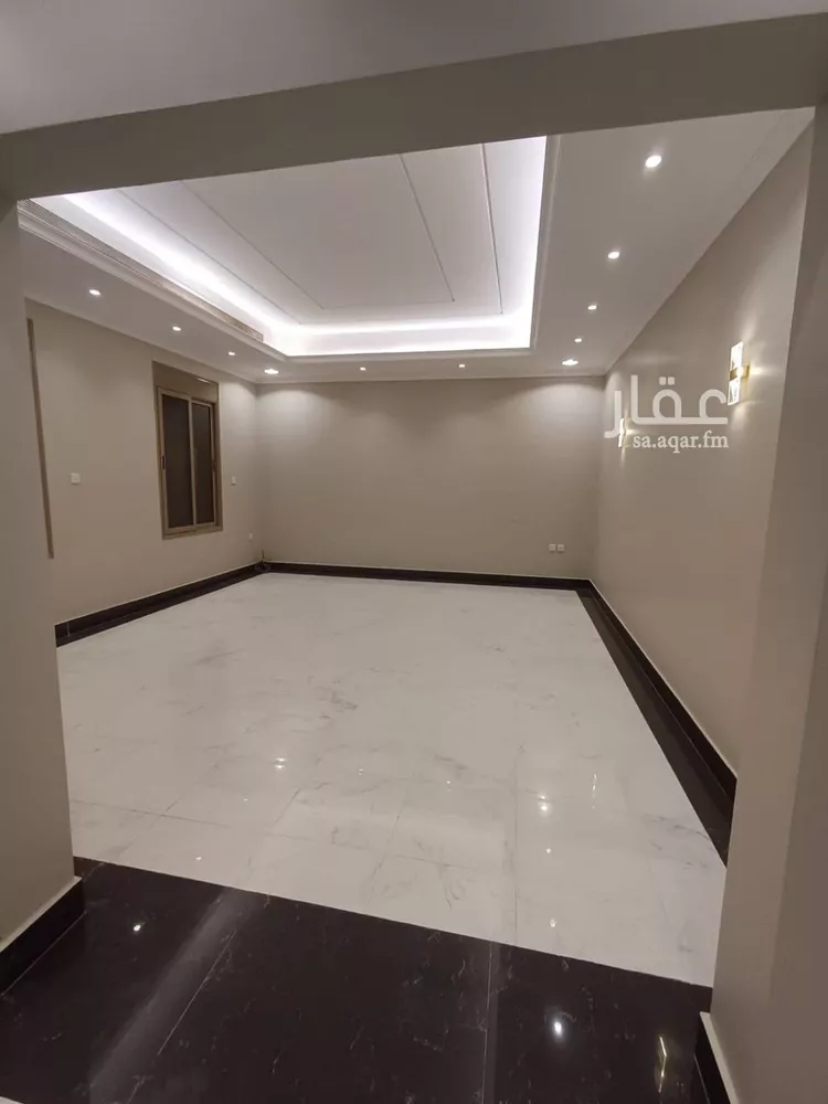 فيلا للبيع في شارع القطائف, حي الندى, مدينة الرياض, منطقة الرياض صورة 3