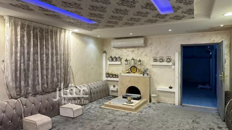 فيلا للبيع في شارع النسائي, حي النسيم الغربي, مدينة الرياض, منطقة الرياض صورة 3