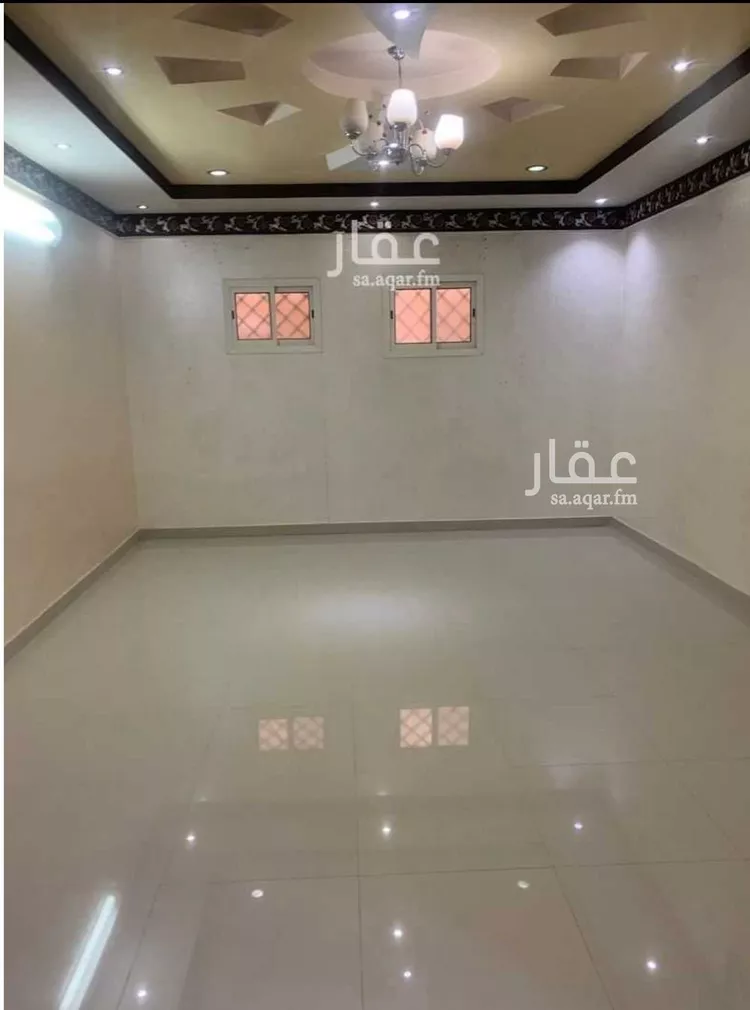 فيلا للبيع في شارع رقم 391, حي ظهرة لبن, مدينة الرياض, منطقة الرياض صورة 5