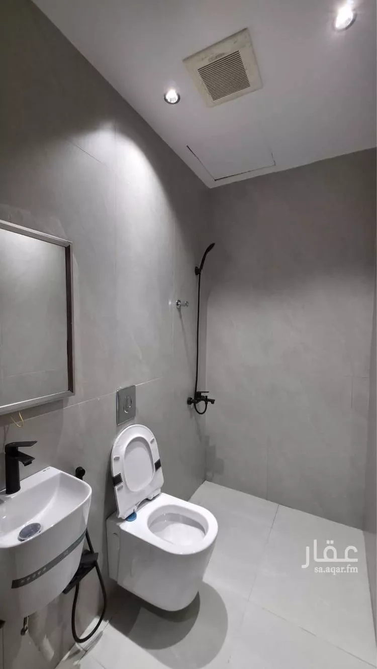 عمارة للبيع في شارع دار القضاء, حي المروة, مدينة الرياض, منطقة الرياض صورة 2