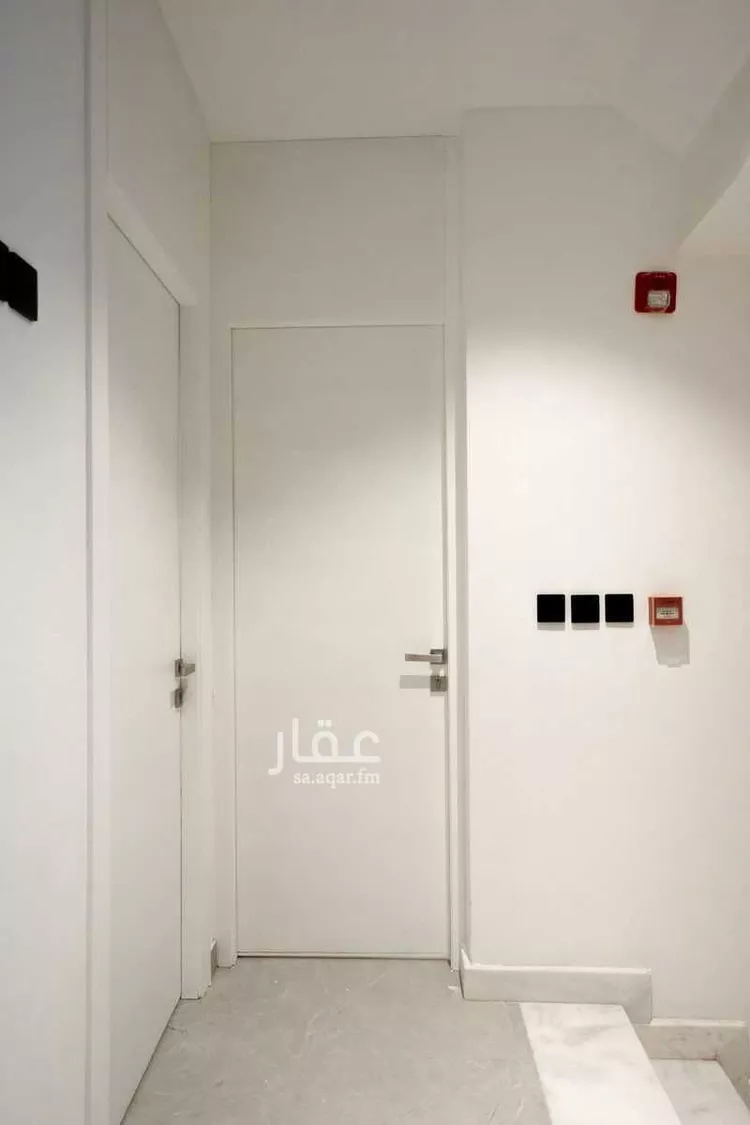فيلا للإيجار في شارع عبدالله بن حبان, حي الرمال, مدينة الرياض, منطقة الرياض صورة 2