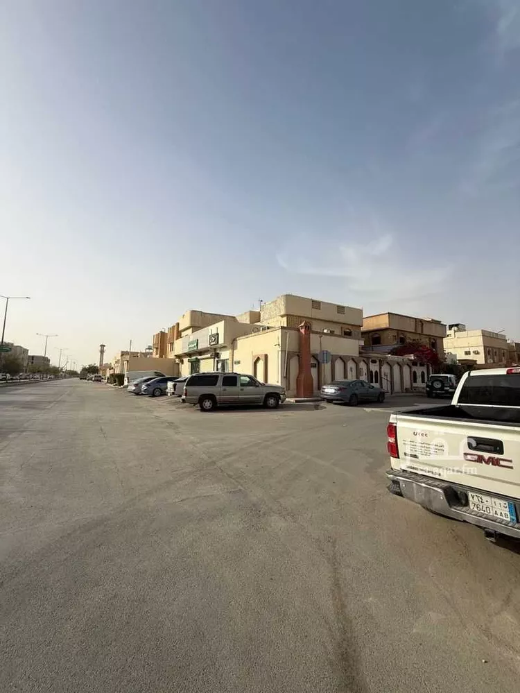 فيلا للبيع في شارع ابن سحنون, حي السعادة, مدينة الرياض, منطقة الرياض صورة 3