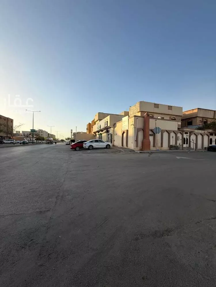 فيلا للبيع في شارع ابن سحنون, حي السعادة, مدينة الرياض, منطقة الرياض صورة 2