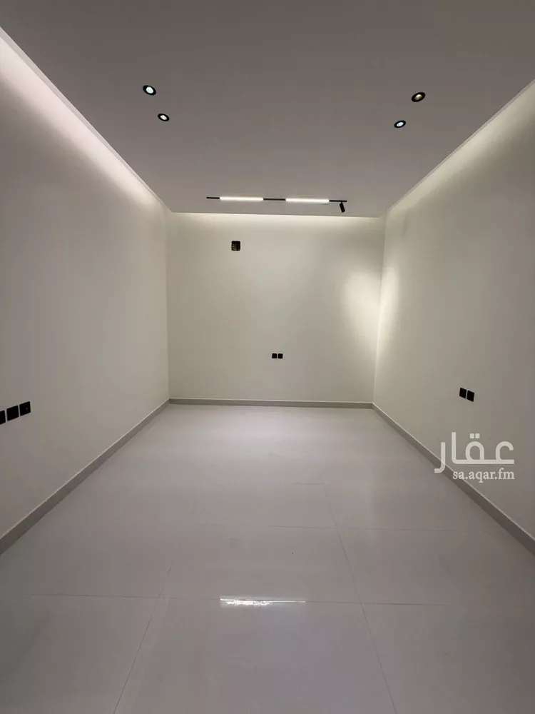 فيلا للبيع في شارع ابي نصر الحسين, حي المهدية, مدينة الرياض, منطقة الرياض