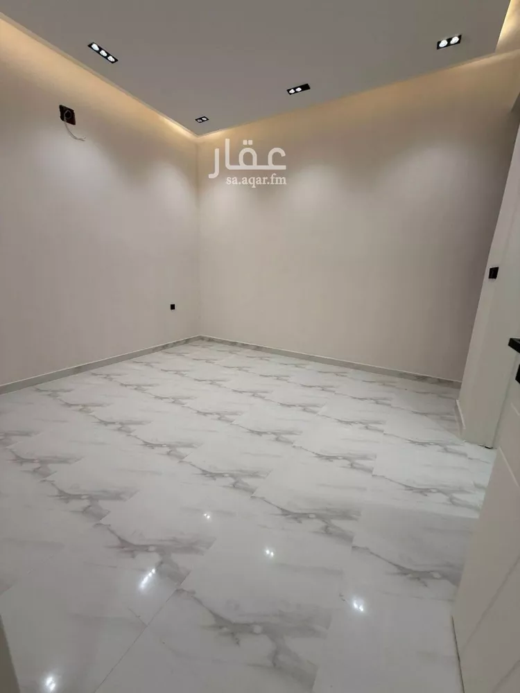 شقة للبيع في شارع محمد ابن مهيزع, حي الزهرة, مدينة الرياض, منطقة الرياض 7
