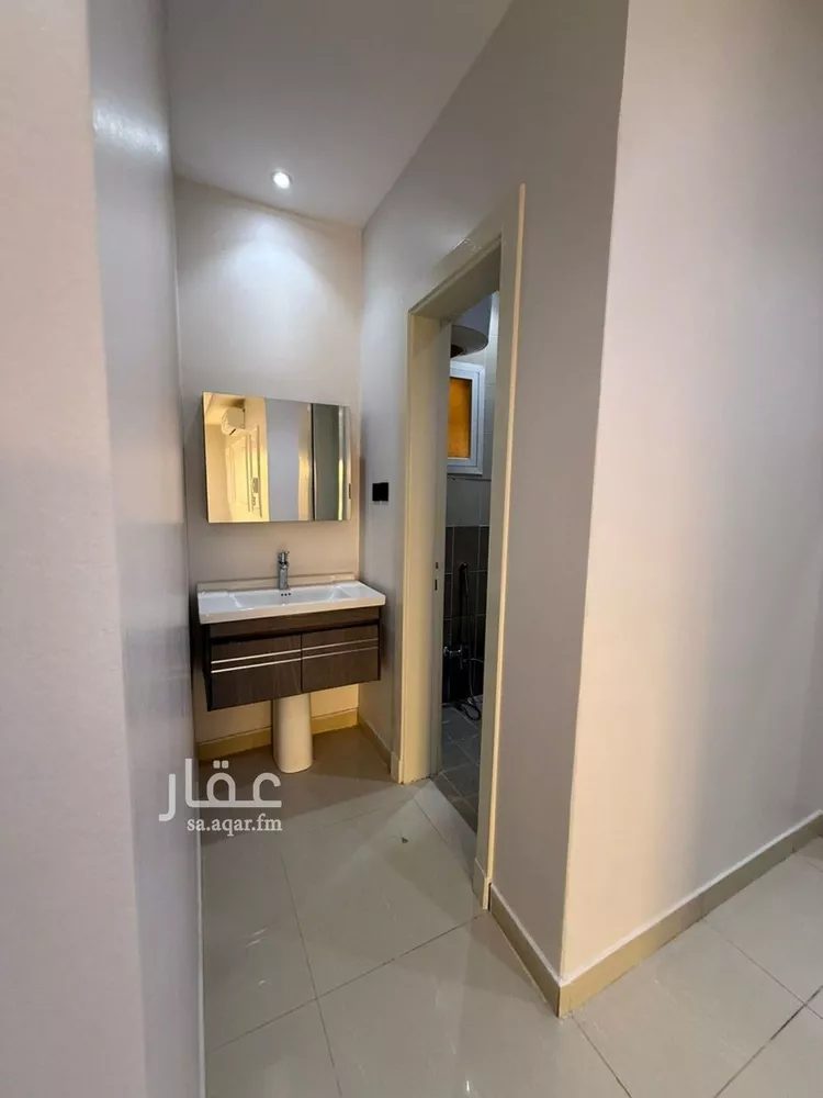 شقة للبيع في شارع ابي واقد الليثي, حي ديراب, مدينة الرياض, منطقة الرياض 8