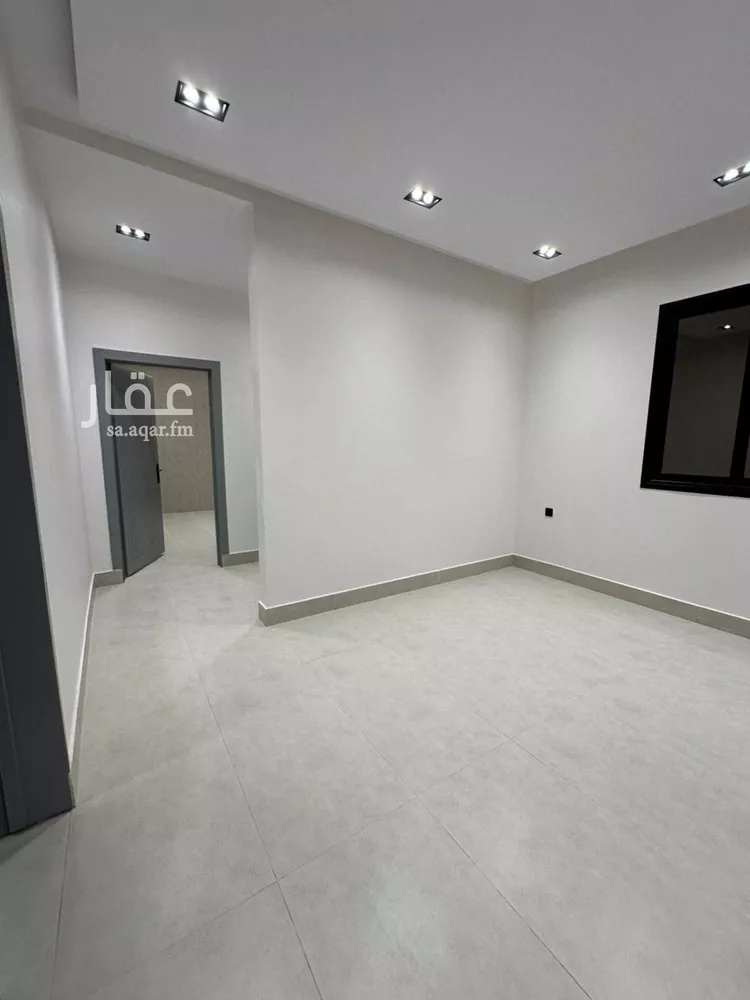 Villa for Sale in Riyadh Al Janadriyah 12