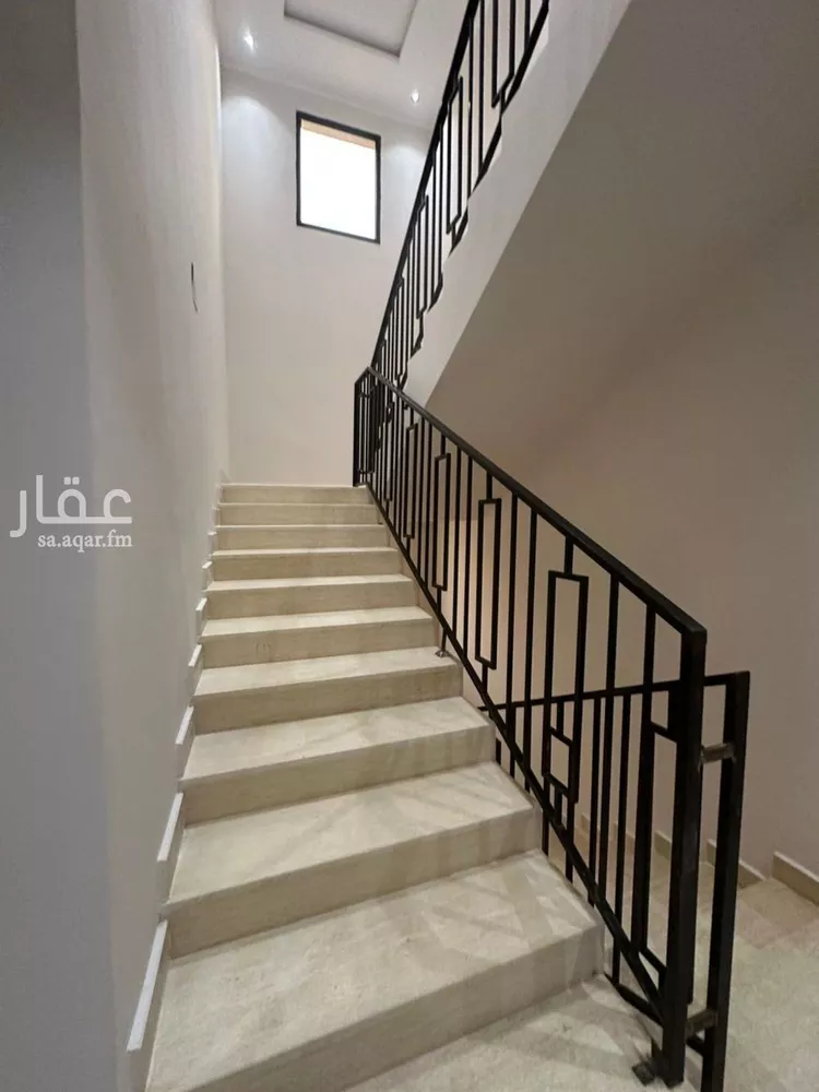 Floor for Sale in Riyadh Badr 15