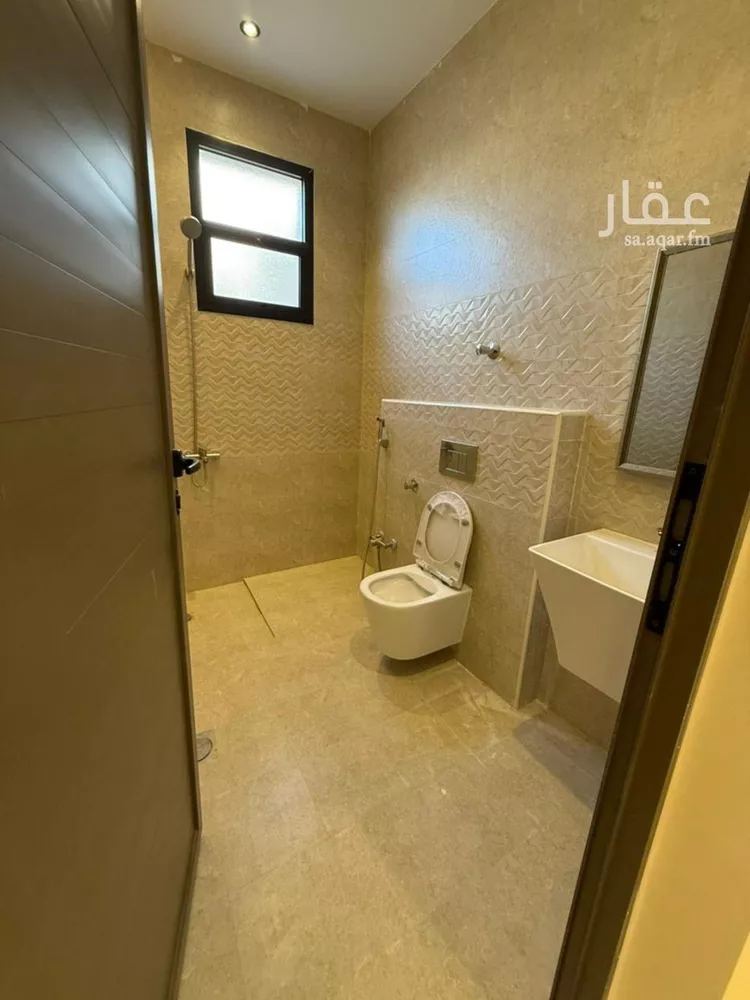 دور للبيع في شارع يوسف بن سلام, حي بدر, مدينة الرياض, منطقة الرياض 13